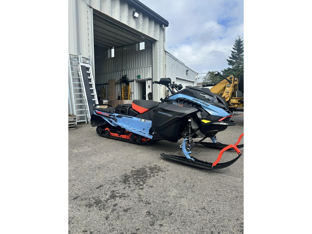 2026 Ski-doo Expedition Extreme 900ace Turbo R alt