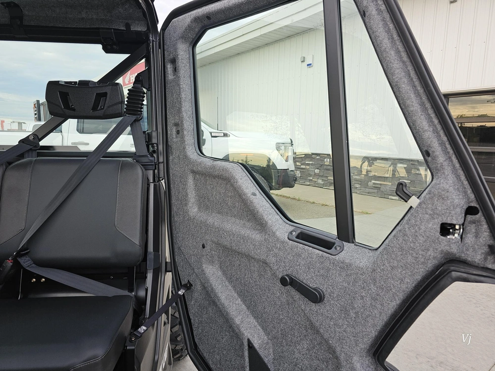 2027 Arctic Cat Prowler 800 Limited alt