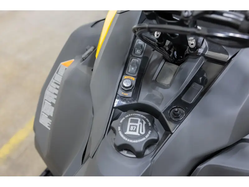 2026 Ski-Doo SUMMIT NEO 600 EFI TXTA
