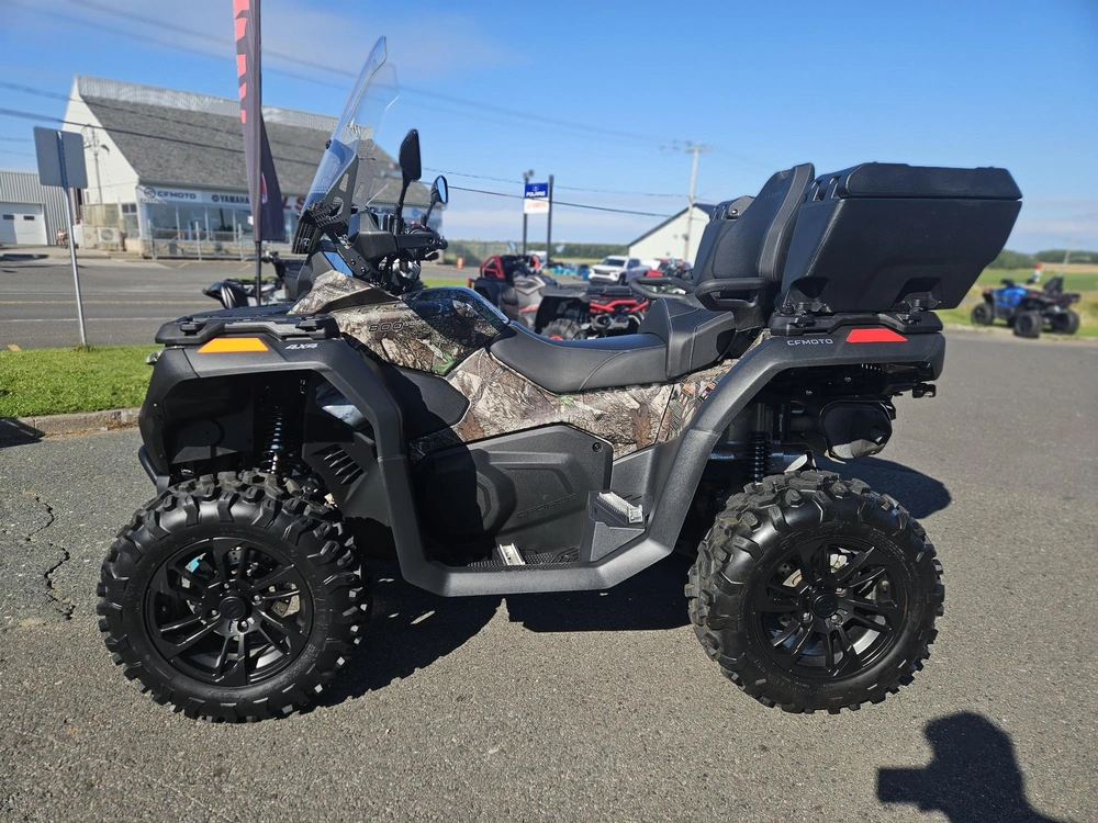 2025 Cfmoto Cforce 800 Touring alt