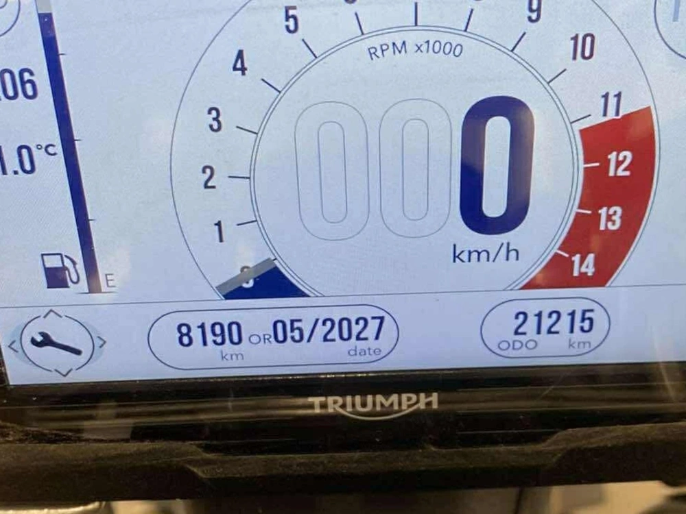 Triumph Speed Triple 1050 2020 alt