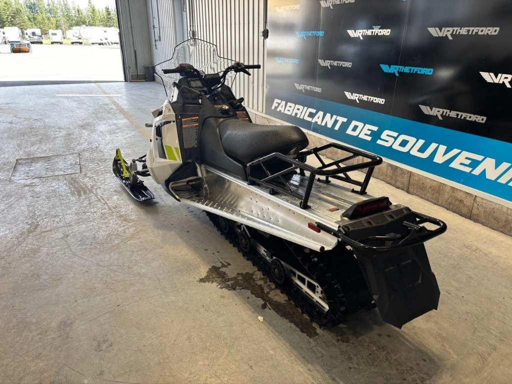 Polaris 550 Voyageur 144 2025 alt