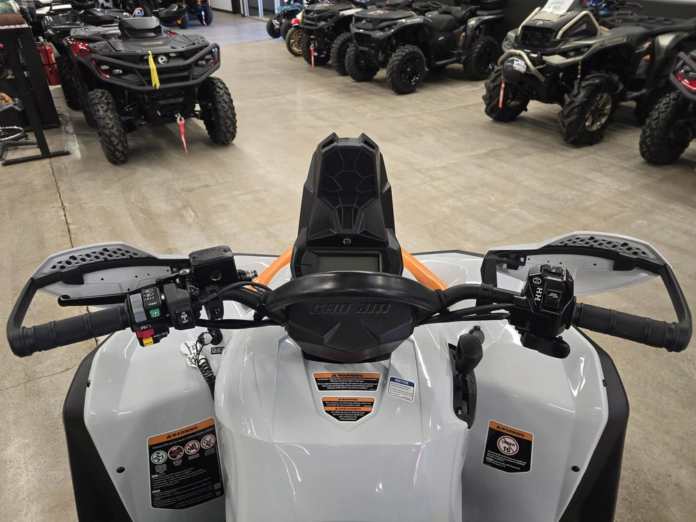 2026 Brp Renegade X Mr 650 alt