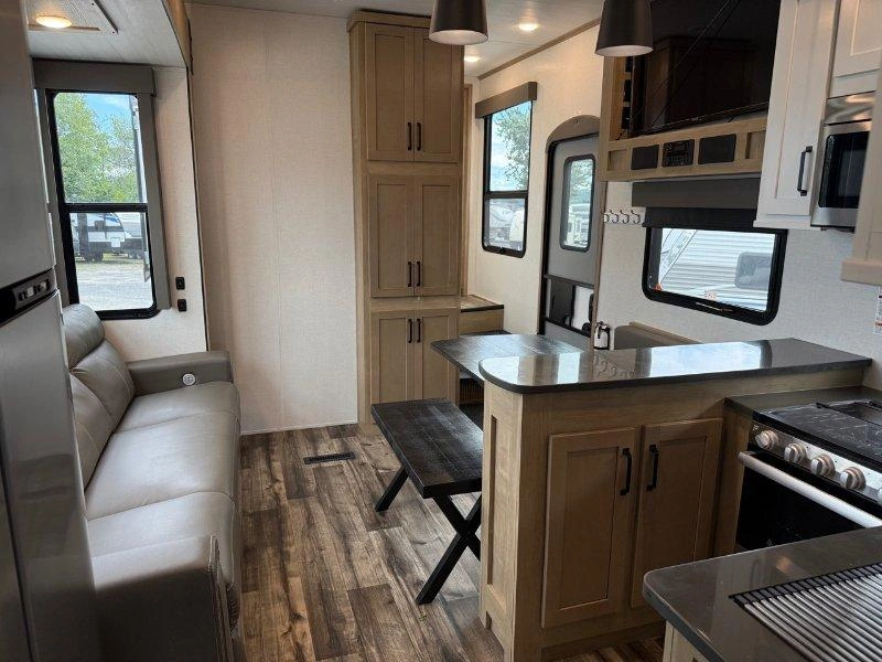 Keystone Rv Raptor 362 2023 alt