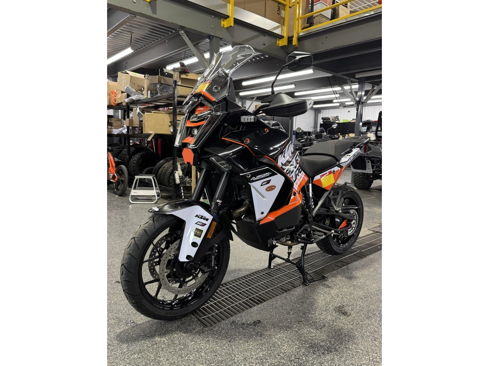 Ktm 1390 Super Adv S 2027 alt