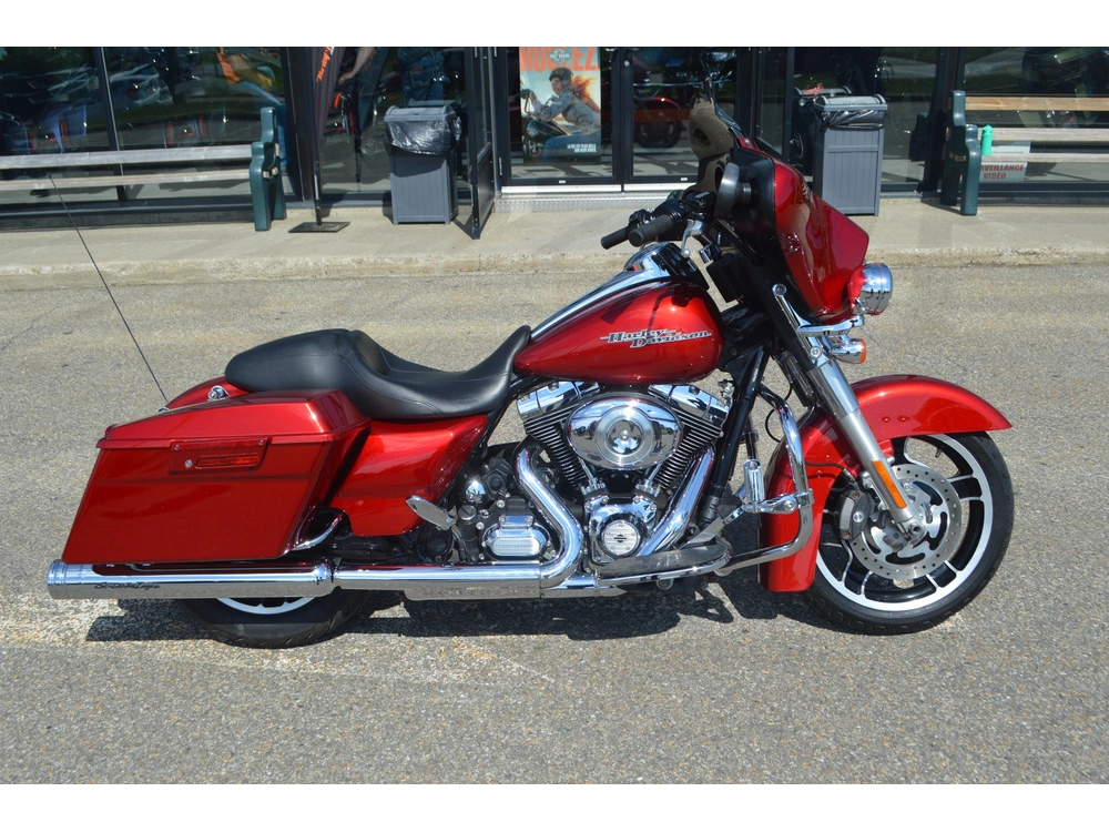 2012 Harley-davidson Flhx alt