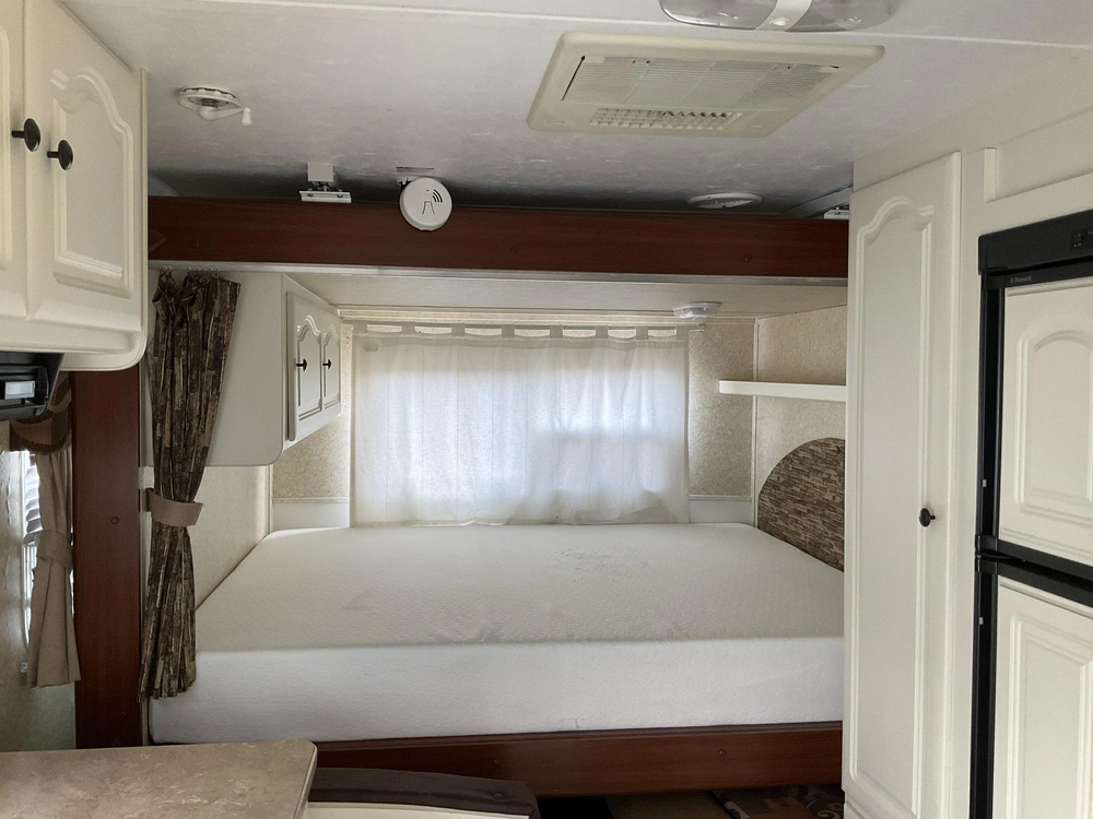 2008 Keystone Rv Outback 23krs alt