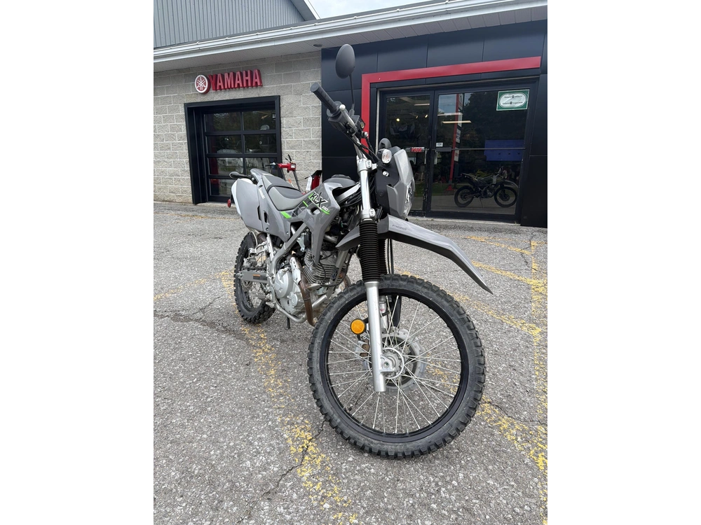 2024 Kawasaki Klx230s alt
