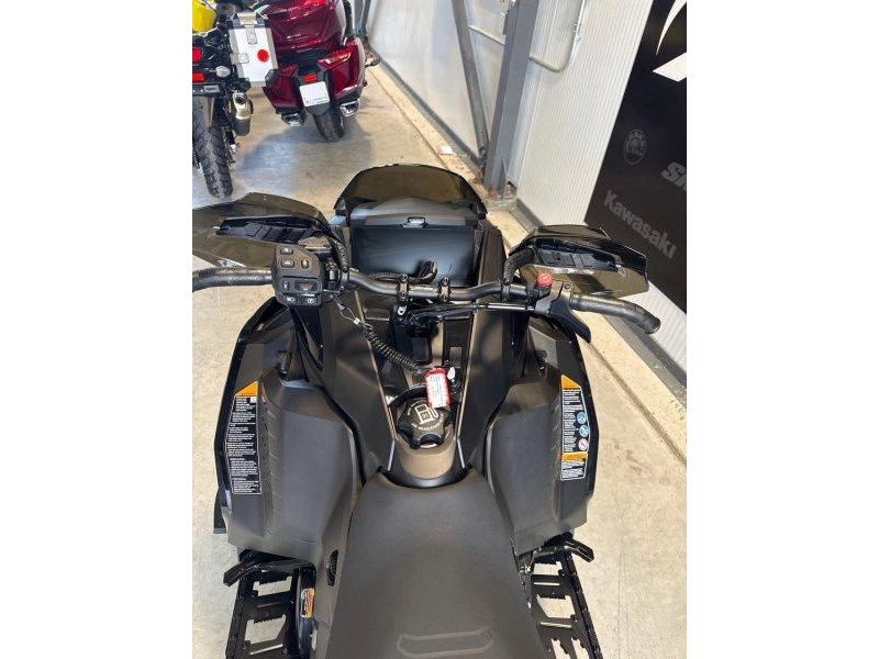 2026 Ski-doo Mxz X-rs 137 850 E-tec Ice Ripper Xt 1.5'' E.s. W/ Smart-shox W/ 10.25'' Touchscreen alt