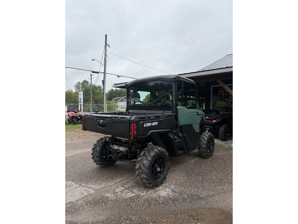 2026 Can-am Def Dps Cab 65 Hd10 alt