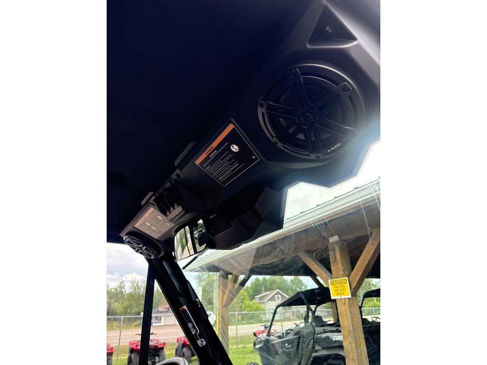 2026 Can-am Def Ltd 65 Hd11 alt