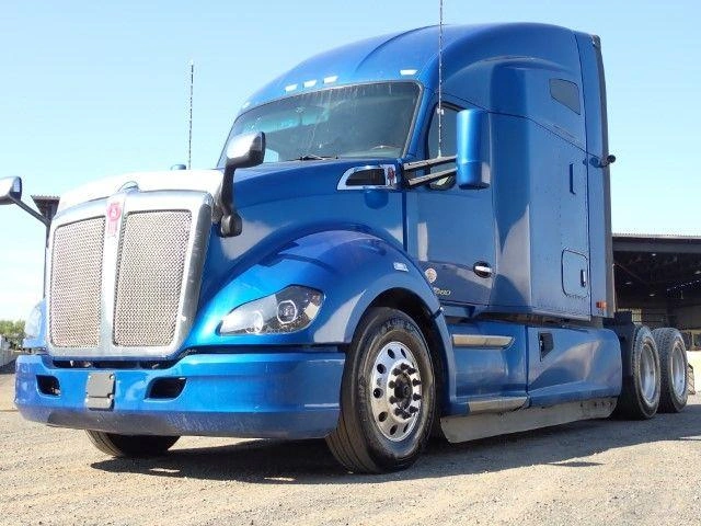 Kenworth T680 2021
