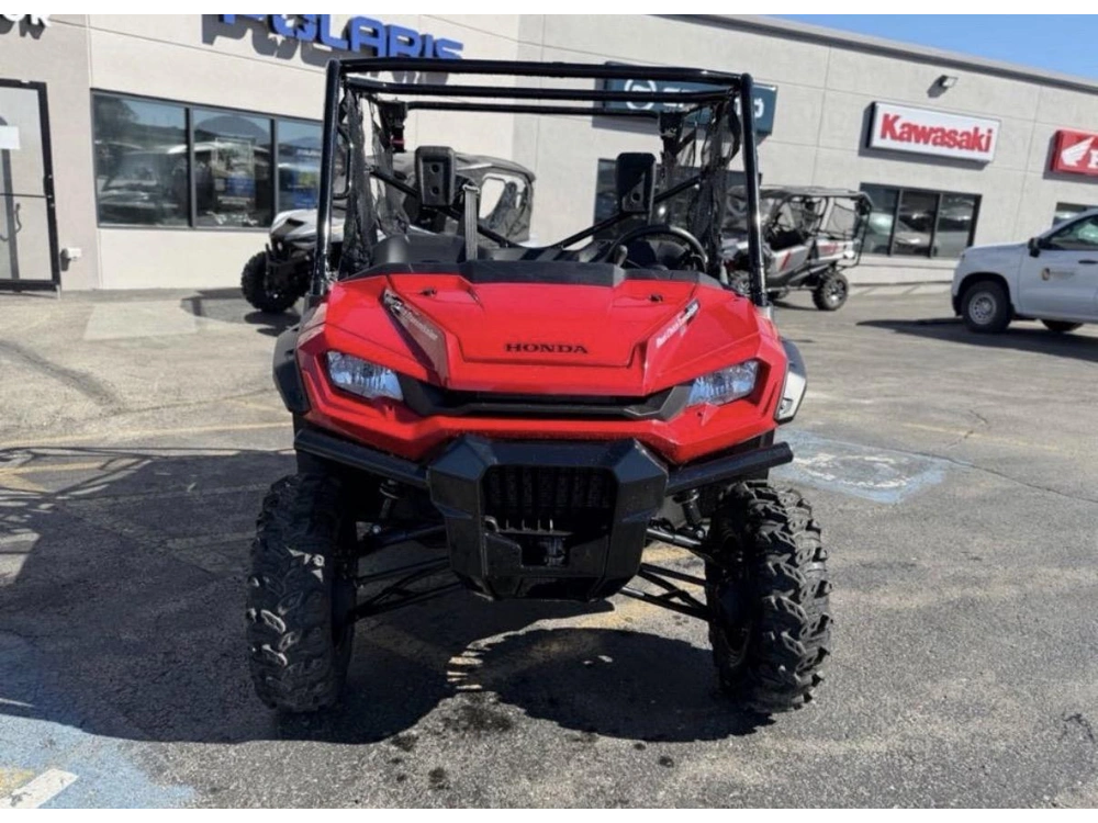 2025 Honda Pioneer 1000-5 Deluxe
