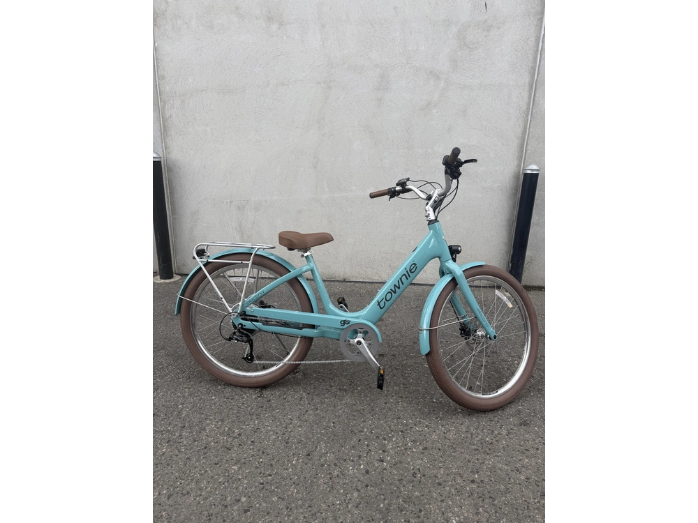 2026 Trek Townie Go! alt