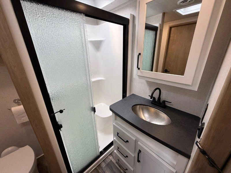 Keystone Rv Raptor 362 2023 alt