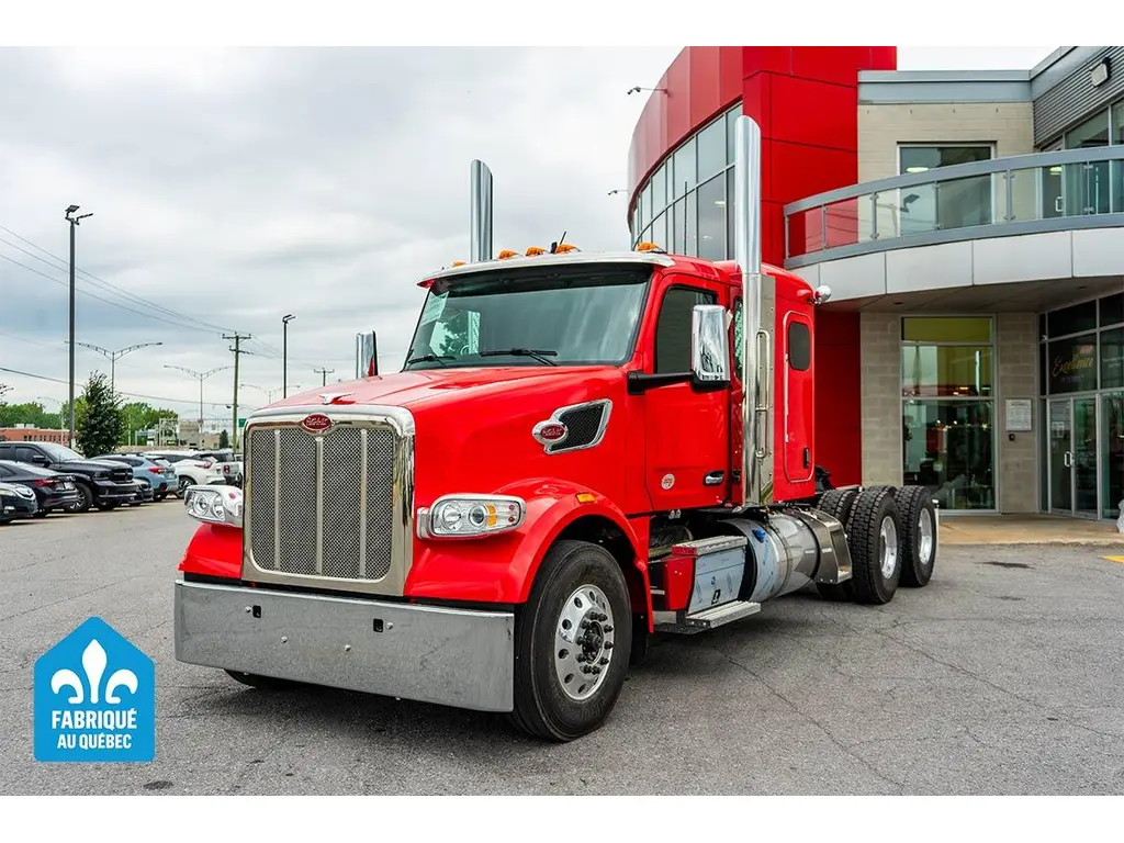 Peterbilt 567  2027