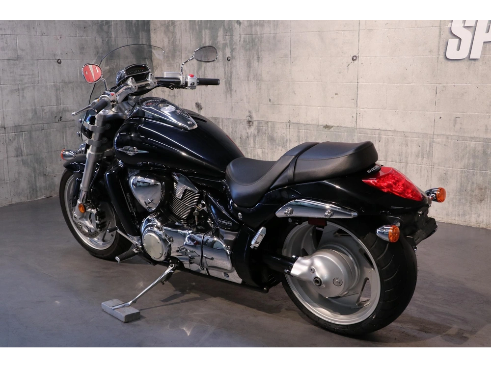 2009 Suzuki Boulevard M109r alt
