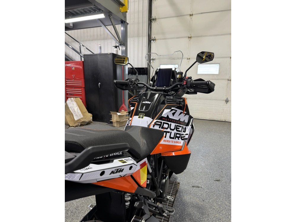 Ktm 1390 Super Adv S 2027 alt