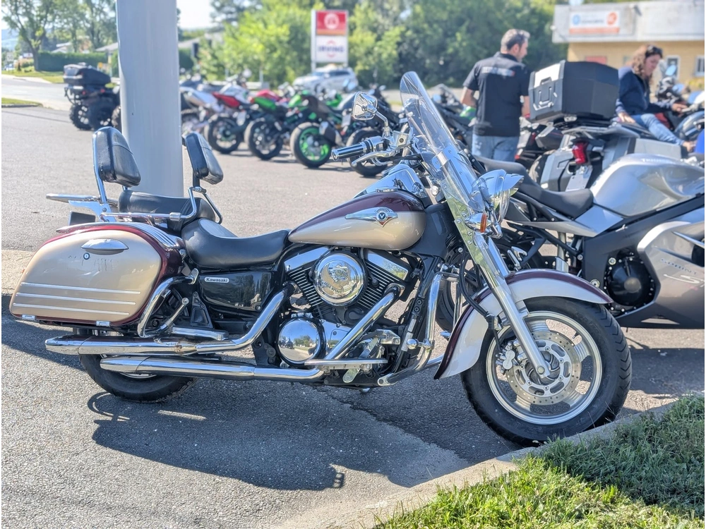 2003 Kawasaki Vn 1500 Vulcan 1500 Nomad Moto Cruiser Tourisme Confort Duo Bagger Sacoches Pare-brise Cardan Longue Distance Grosse Cylindrée Pneus Neufs Road King Shadow V-star Boulevard alt