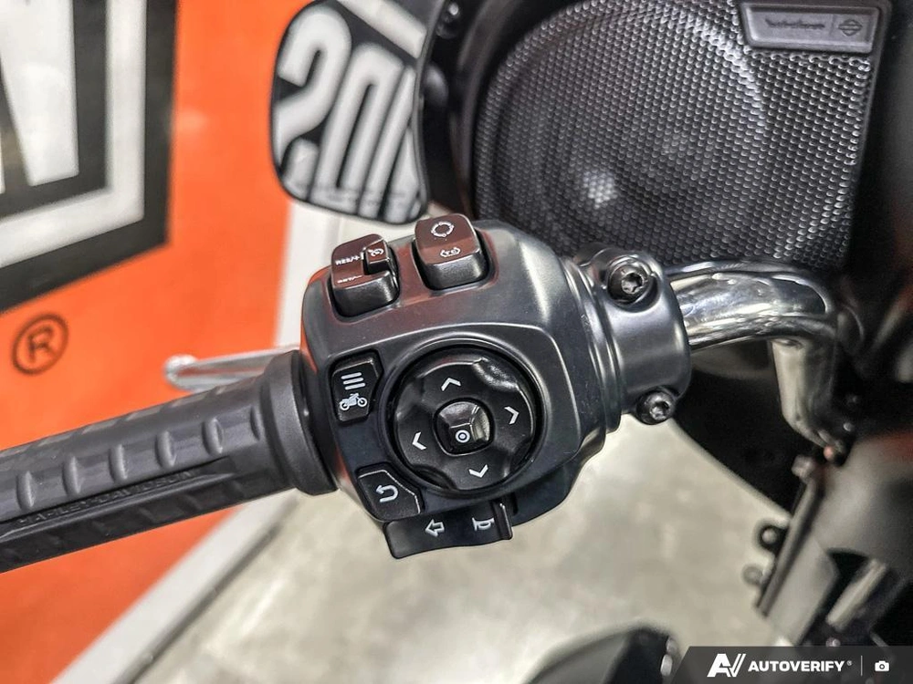 2025 Harley-davidson Street Glide Ultra alt