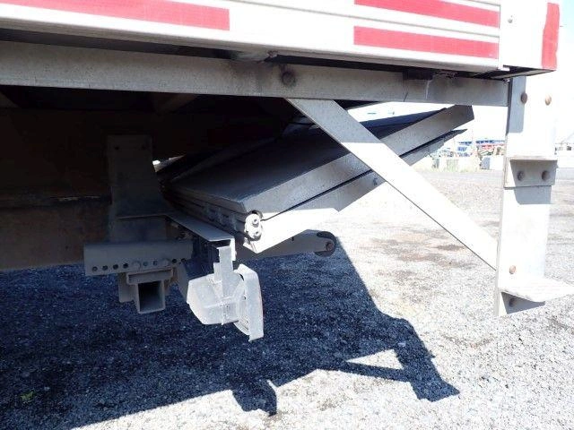Isuzu Npr 2023
