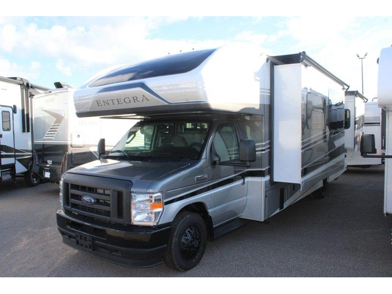Entegra Coach Odyssey 29v 2027 alt