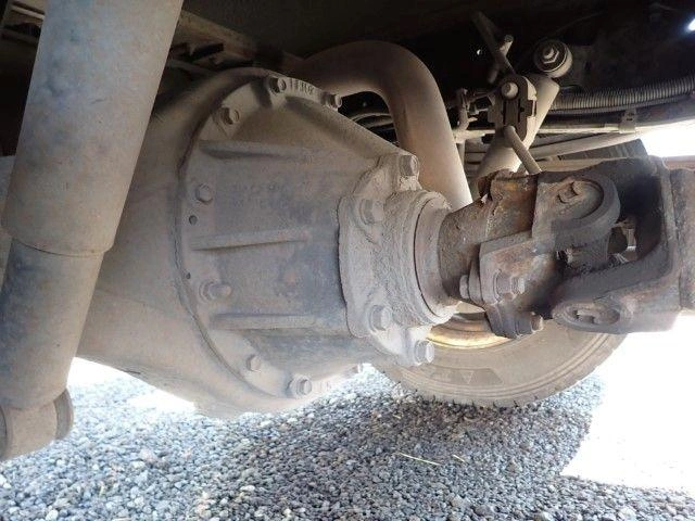 Isuzu Npr 2023