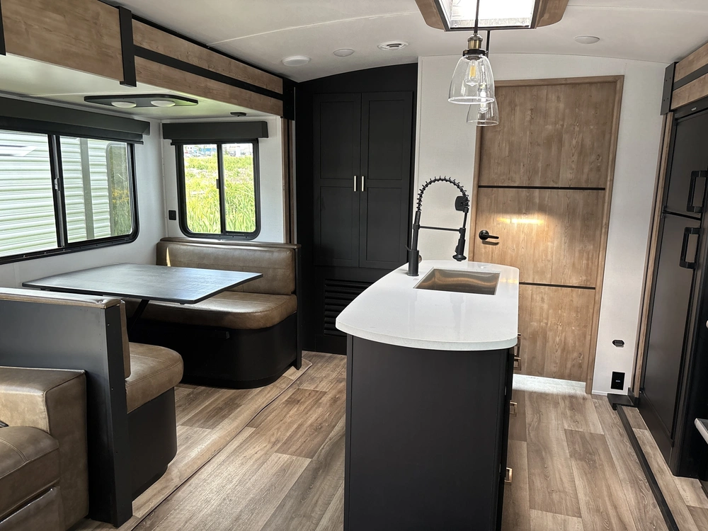 2023 Keystone Rv Outback 340bh alt