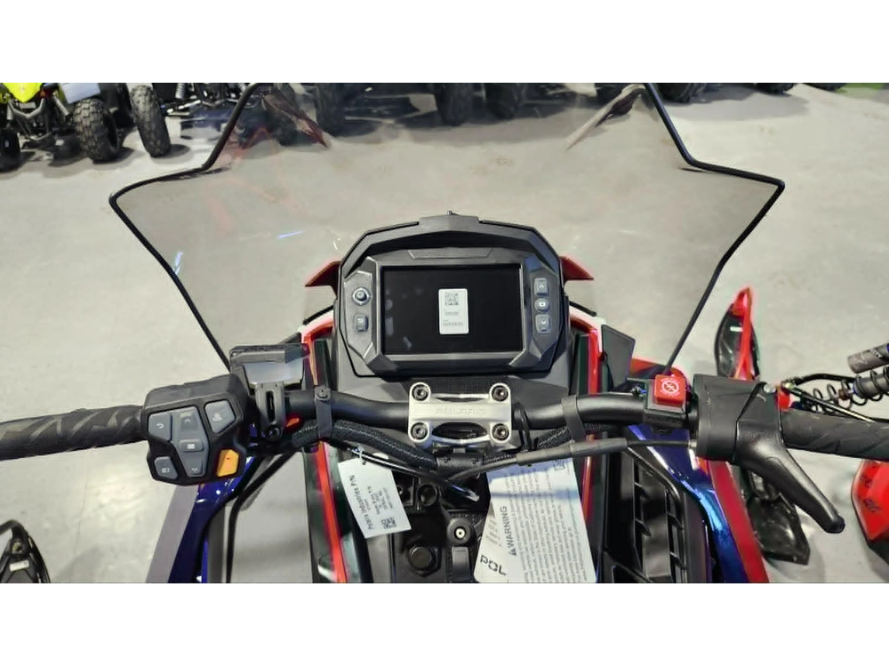 Polaris Indy 650 Xcr 128" 7s Display 2025