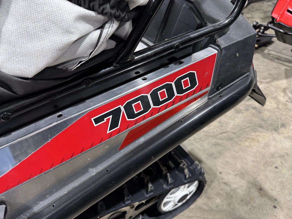 Arctic Cat Bearcat 7000 2016 alt
