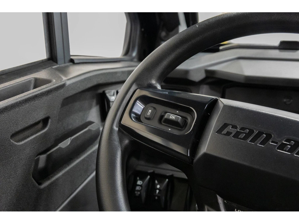 2026 Can-am Demo - Defender Lonestar Hd11 6lta alt