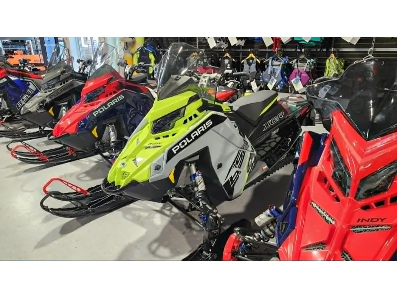 2025 Polaris INDY 650 XCR 128