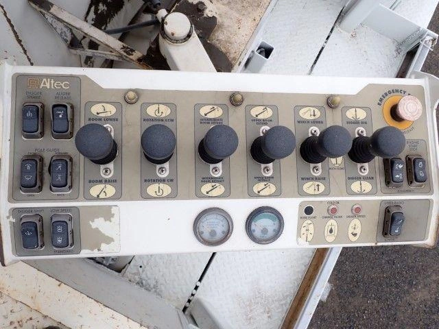 Freightliner M2106 2010