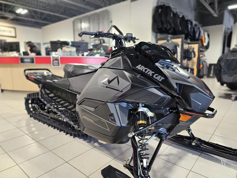Arctic Cat M 858 SNO PRO 154 2.6 G8 DISPLAY 2027