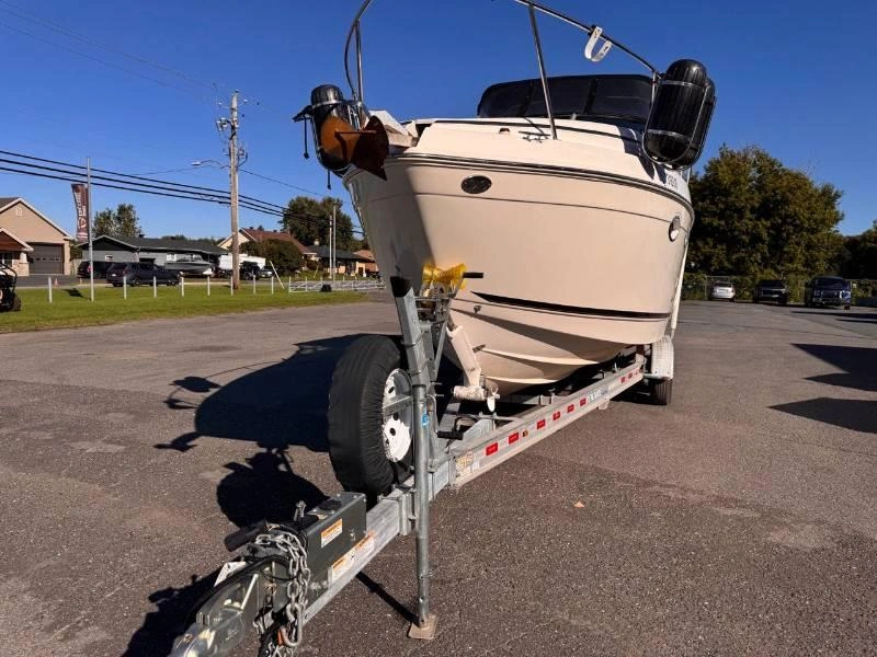 Rinker Boat Co Fiesta Vee 270 2003 alt