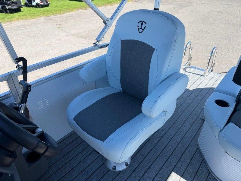 Armada Saphir 19sb / Yamaha F90 2026 alt