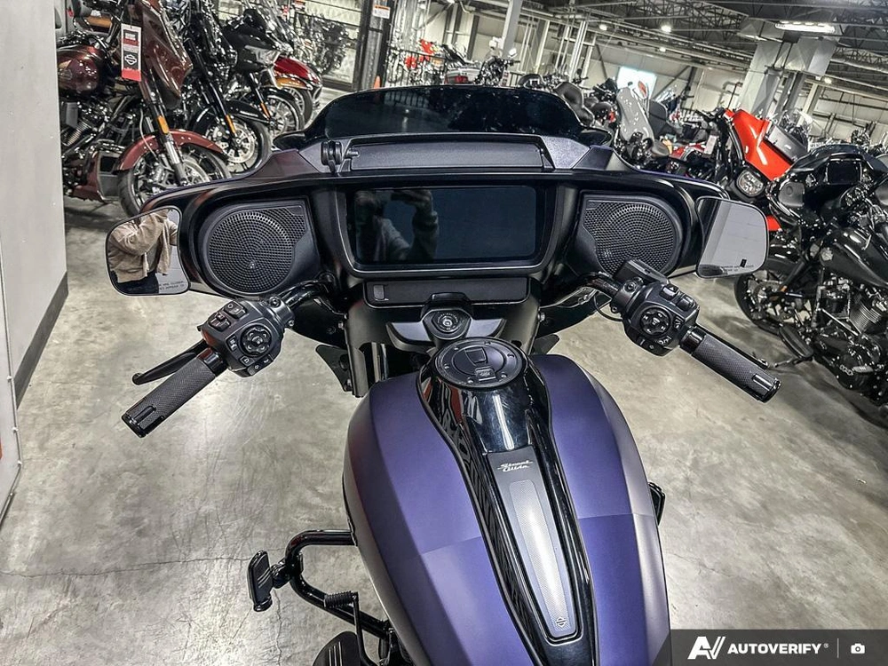 2025 Harley-davidson Street Glide alt