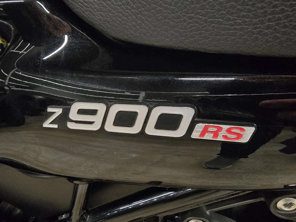 2022 Kawasaki Z900rs-se alt