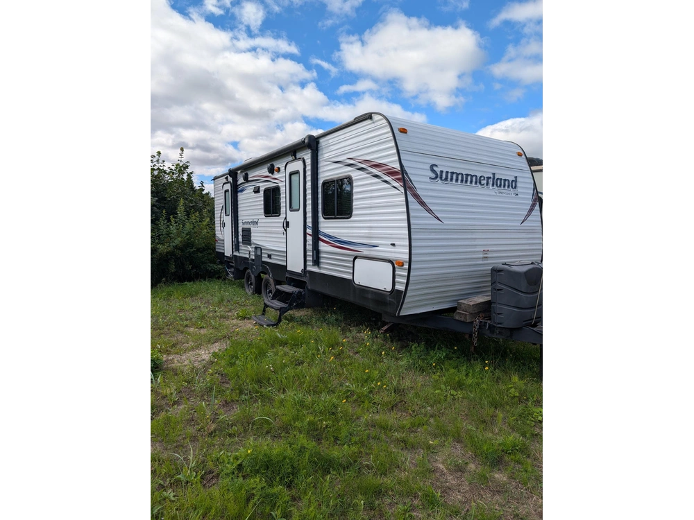 Keystone Rv Springdale 2400bh 2016 alt