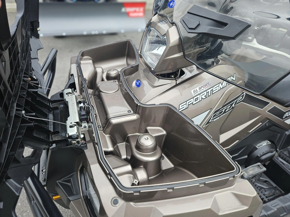 2022 Polaris Sportsman 570 Touring alt