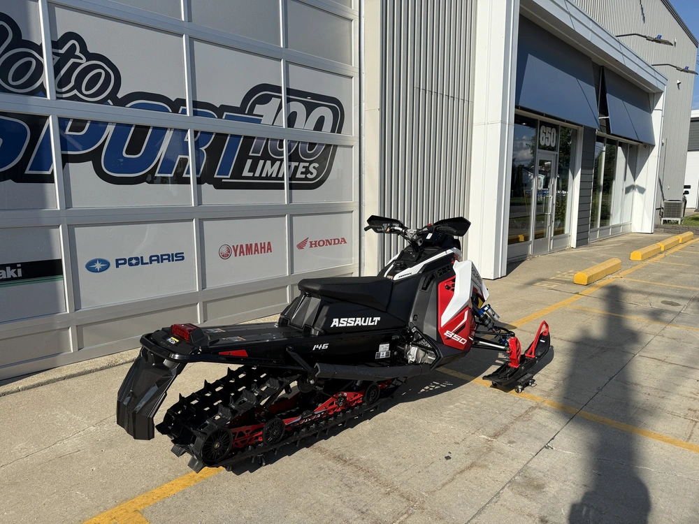 Polaris 850 Switchback Assault 146 Escape Ifs 2027 alt