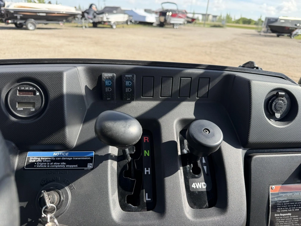 2026 Kawasaki Mule Sx 4x4 Xc Le alt