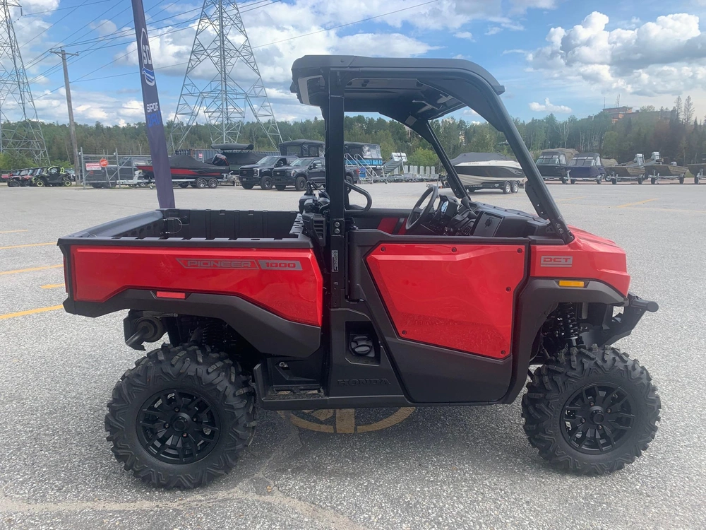 2026 Honda Sxs10m3dt alt