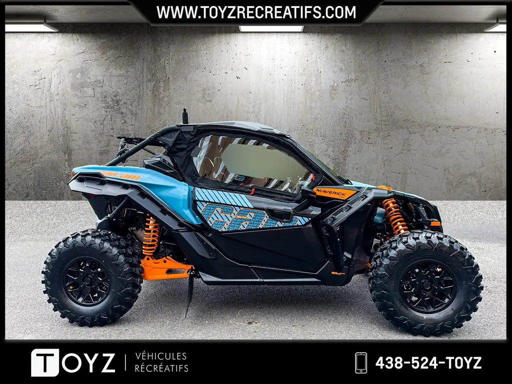 Can-Am MAVERICK X3 DS TURBO RR 200 HP 2025 - CABINE FERMÉ