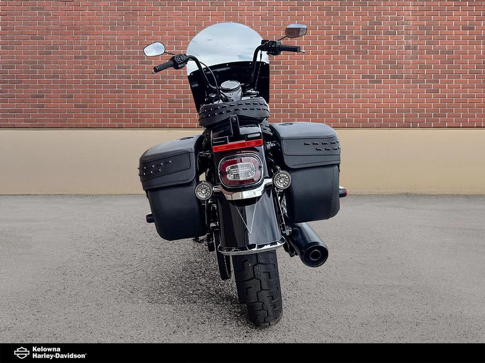 2026 Harley-davidson Flhc - Heritage Classic alt