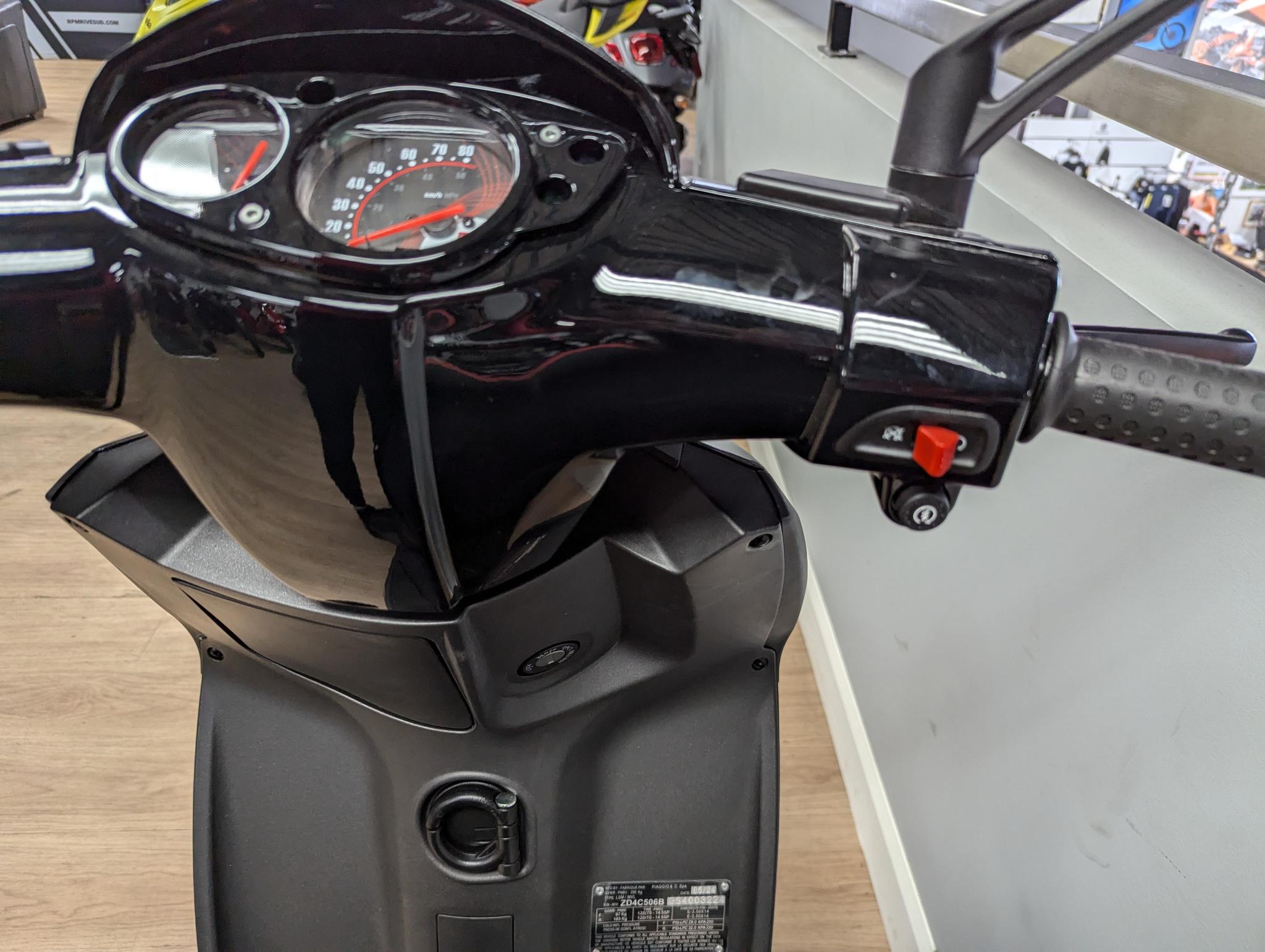 2027 APRILIA SR 50 MT 4T