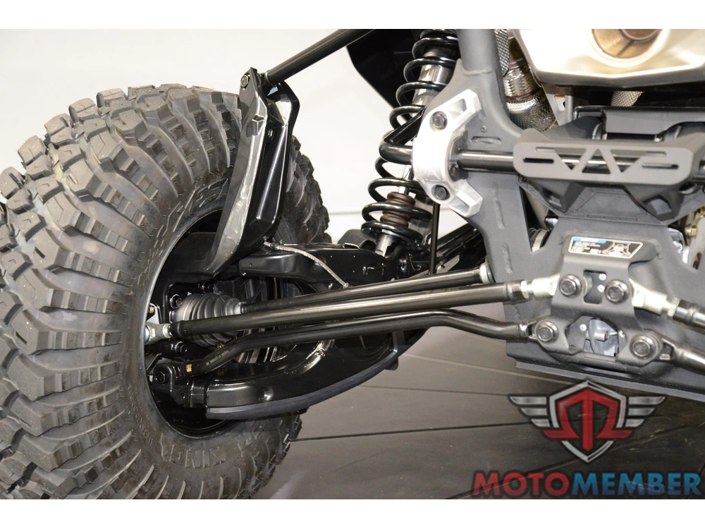 2026 Can-am Maverick R X Rc With Smart-shox alt