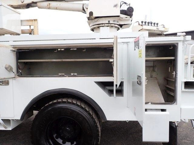 Freightliner M2106 2010