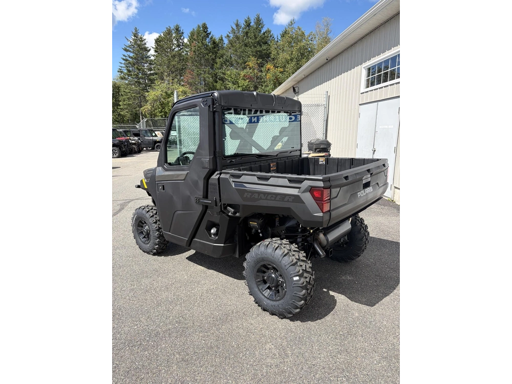 2026 Polaris Ranger® 1000 Premium Cab alt