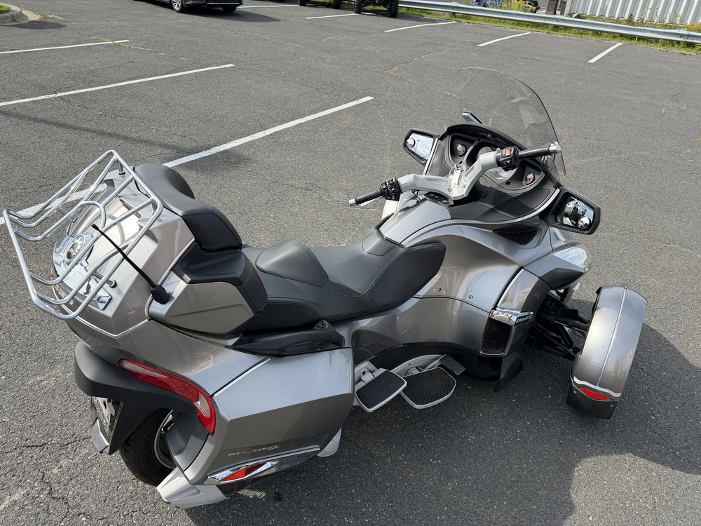 Can-am Spyder Rts 2012 alt